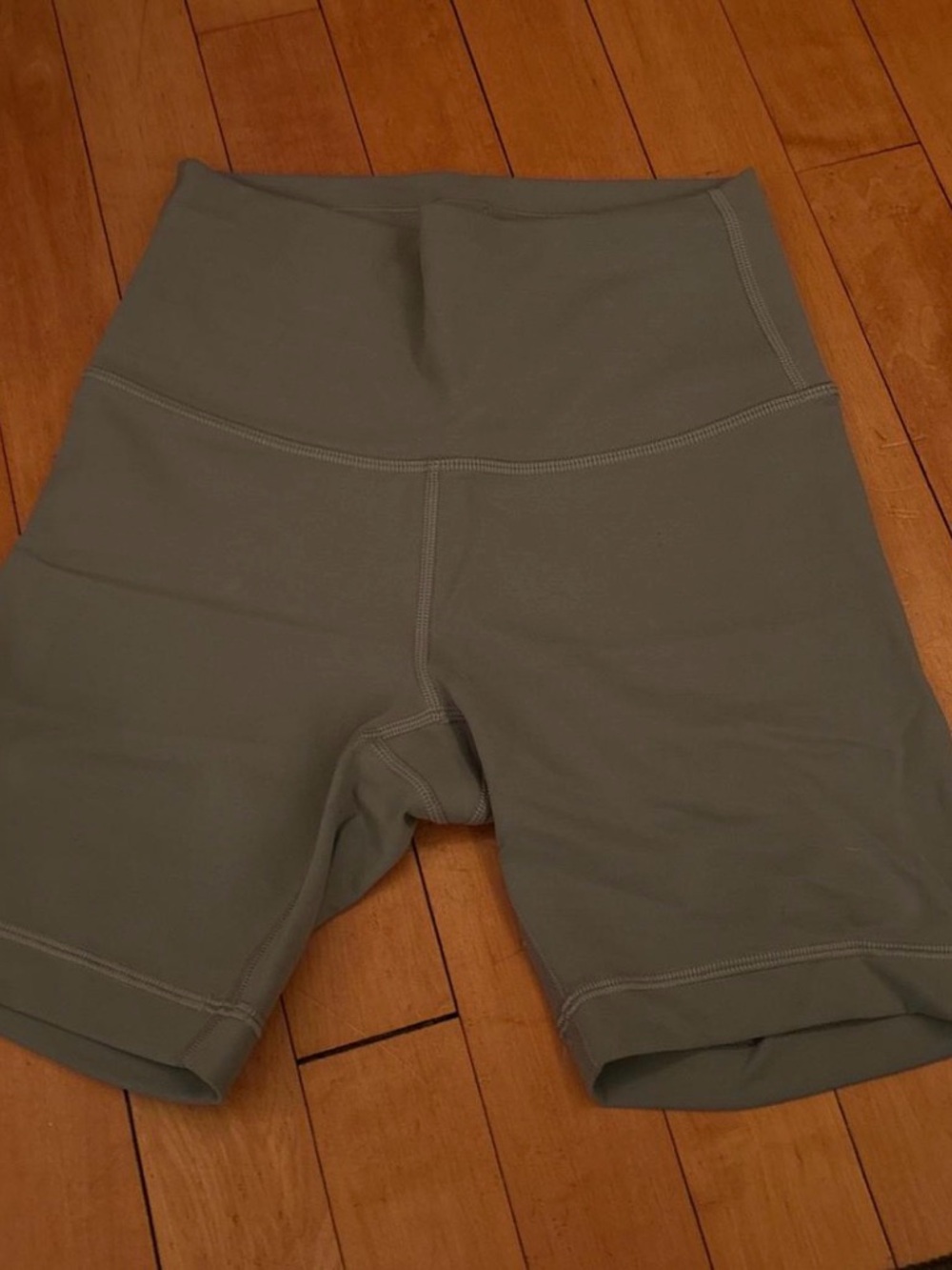 Lululemon Align Shorts 4